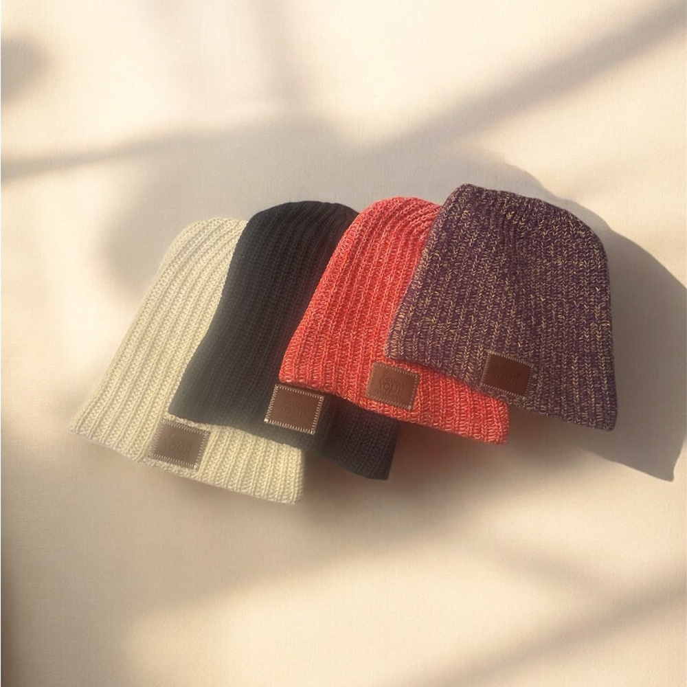 Bundle of 4 Love Your Melon Knit Beanie’s.